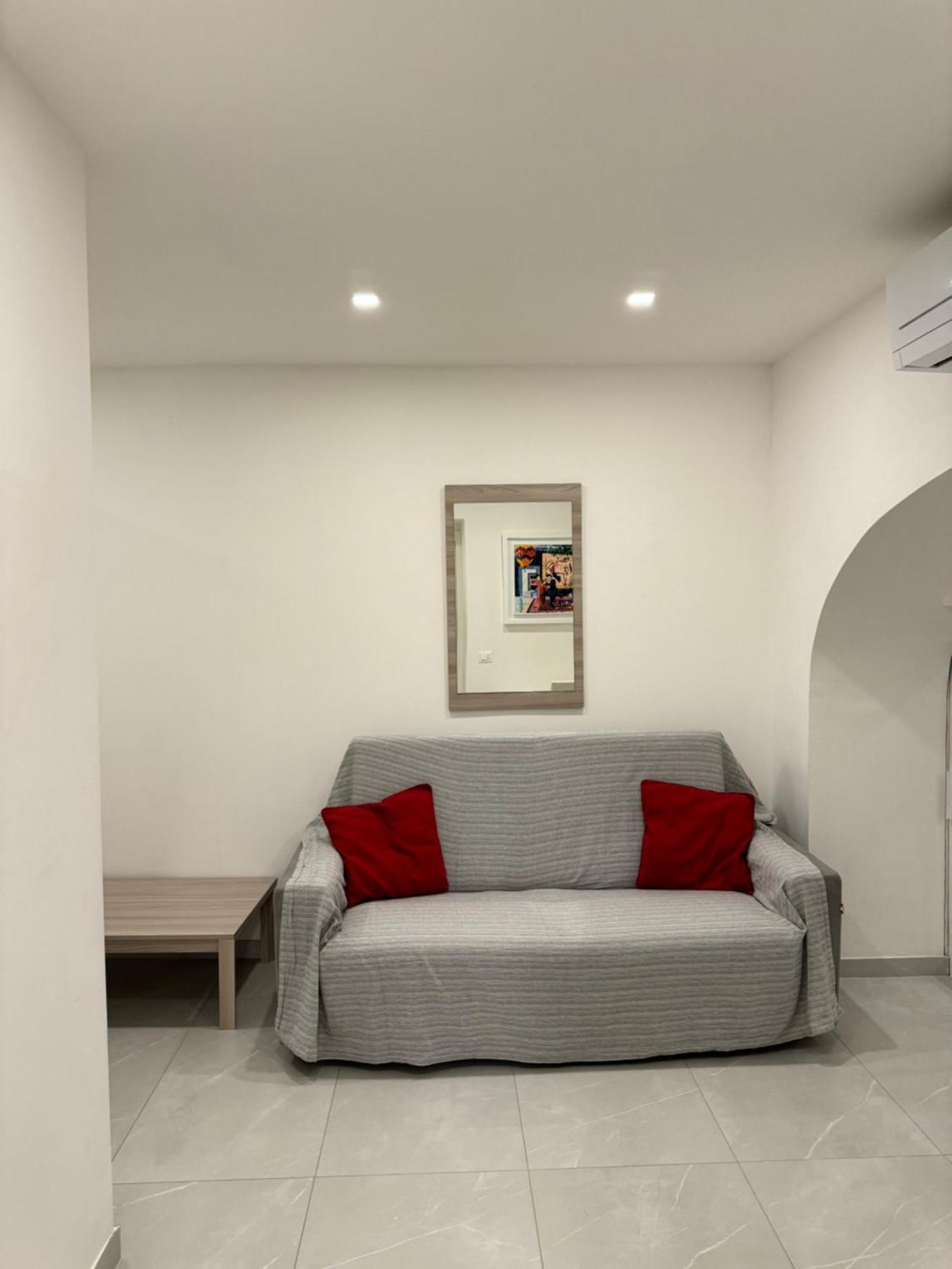 Re House Suite & Deluxe Apartament Ascoli Piceno Eksteriør bilde