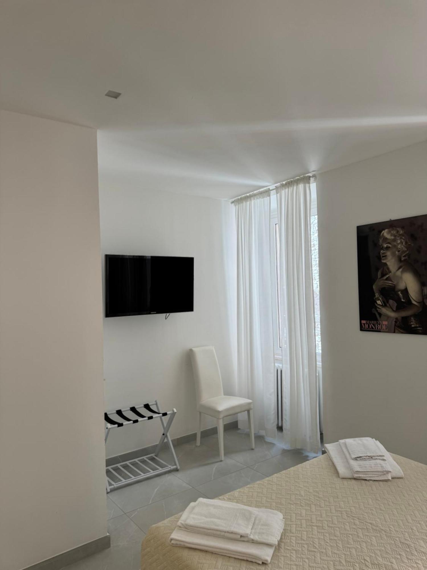 Re House Suite & Deluxe Apartament Ascoli Piceno Eksteriør bilde